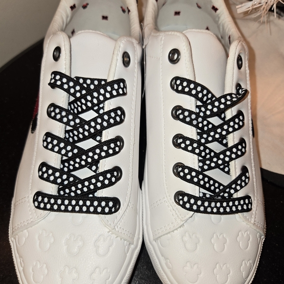New Adult Ladies Disney Minnie Sneakers 7 - Picture 5 of 6